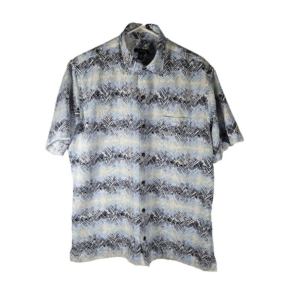 Van Heusen Mens Short Sleeve Button Down Polo Blues Grays‎ Pattern Size M - Picture 1 of 6
